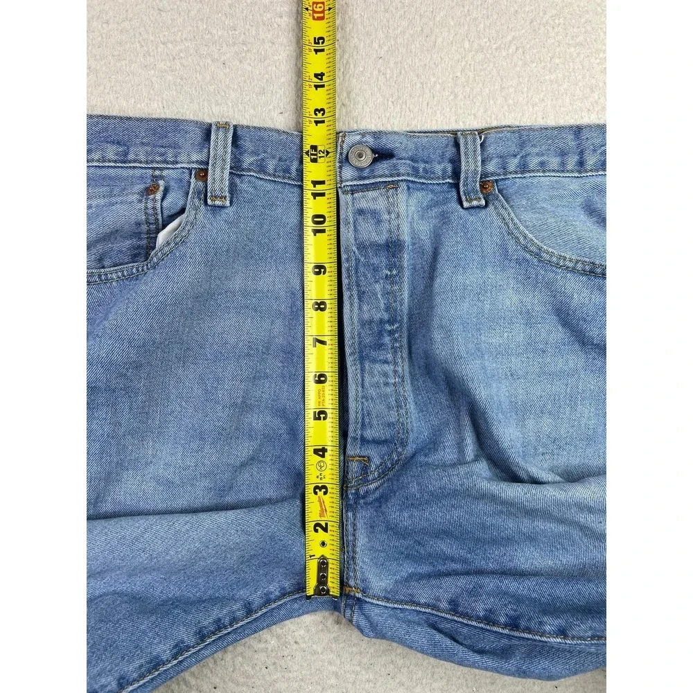 Levis 501‎ Jeans Mens 38x32 Medium Wash Blue Denim Regular Straight Button Fly